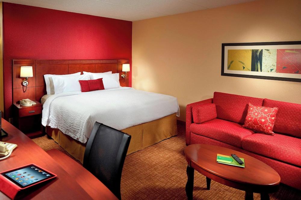 Courtyard by Marriott Columbus photo 7
