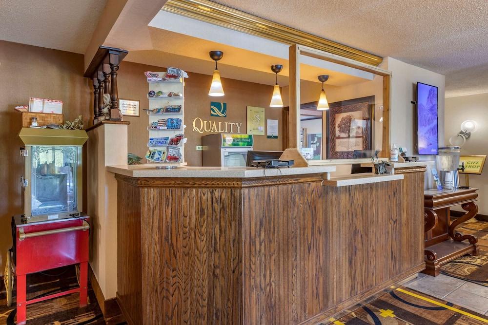 Quality Inn Saint Ignace I-75 photo 2