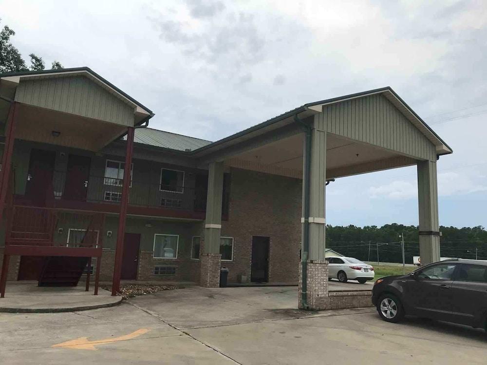 City Heart Inn & Suites photo 1