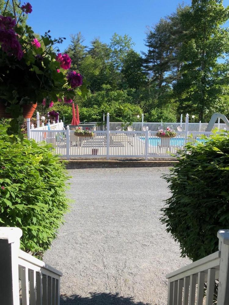 Lyn Aire Motel photo 13