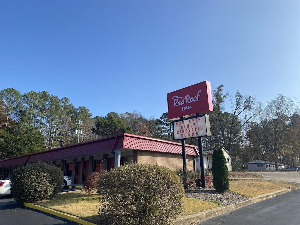 Red Roof Inn Jacksonville, AL photo 3