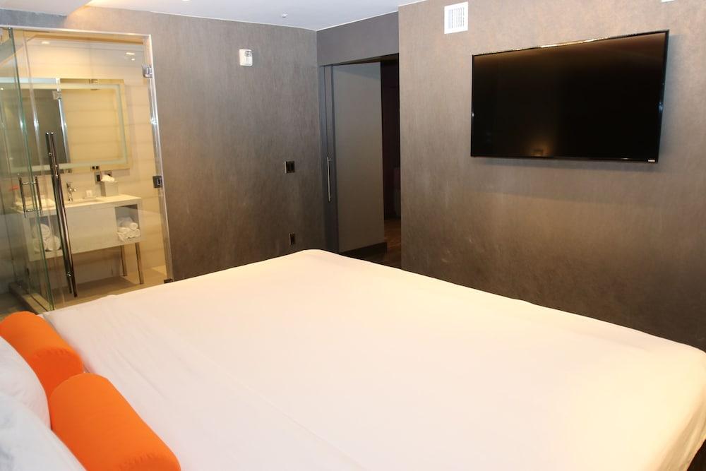 BLVD Hotel and Studios Universal-Hollywood, an Ascend Collection Hotel photo 17