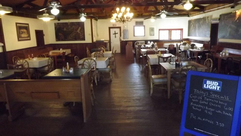 Shep's Miners Inn photo 18