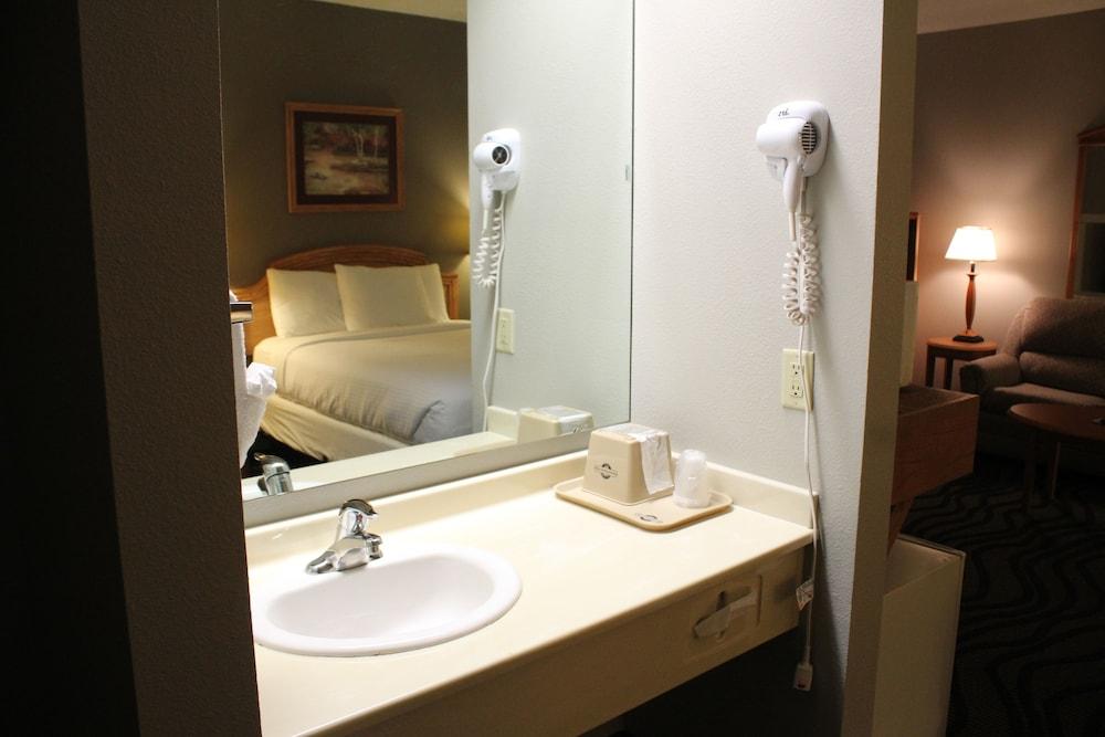 Mammoth Spring Lodge Motel photo 14