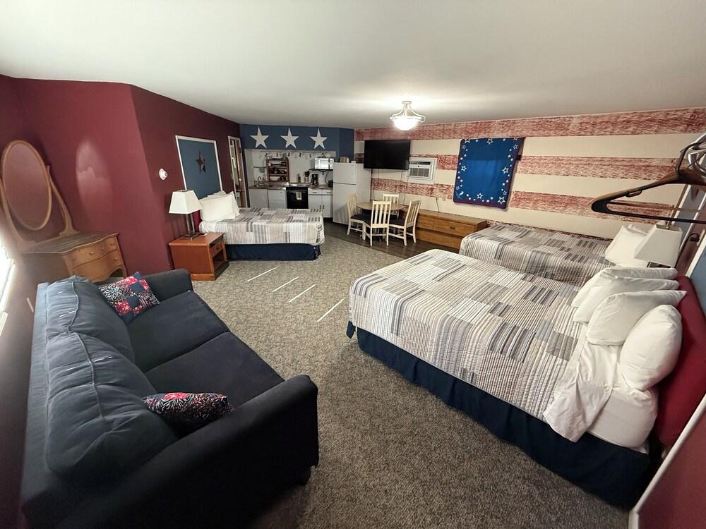 Lighthouse Inn photo 6