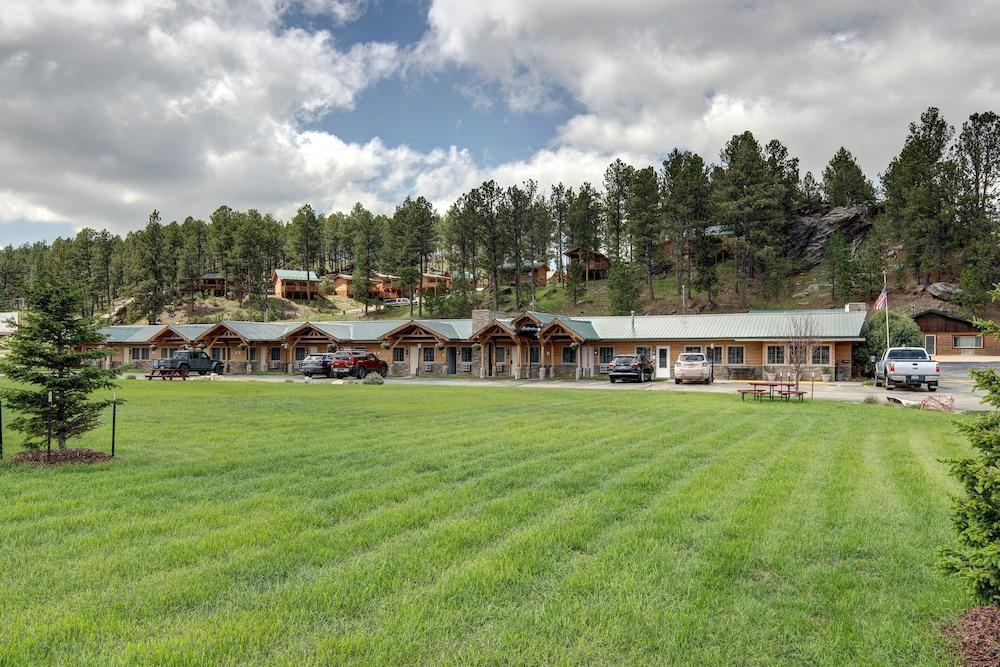 Rock Crest Lodge And Cabins photo 49