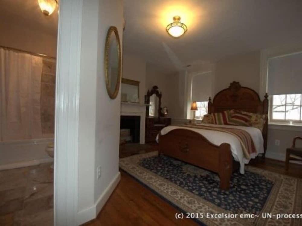 Inn at Springfield Manor photo 14