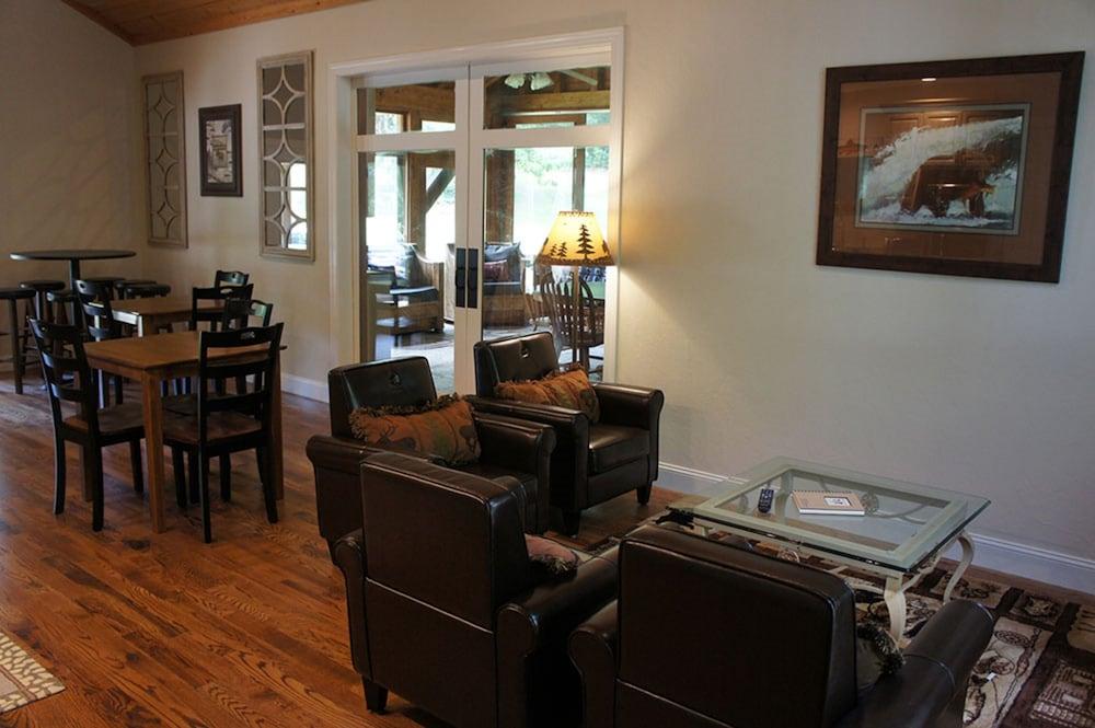 Brook Trout Inn photo 4