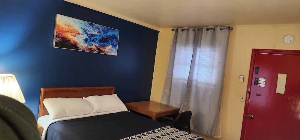 RELAX INN photo 25