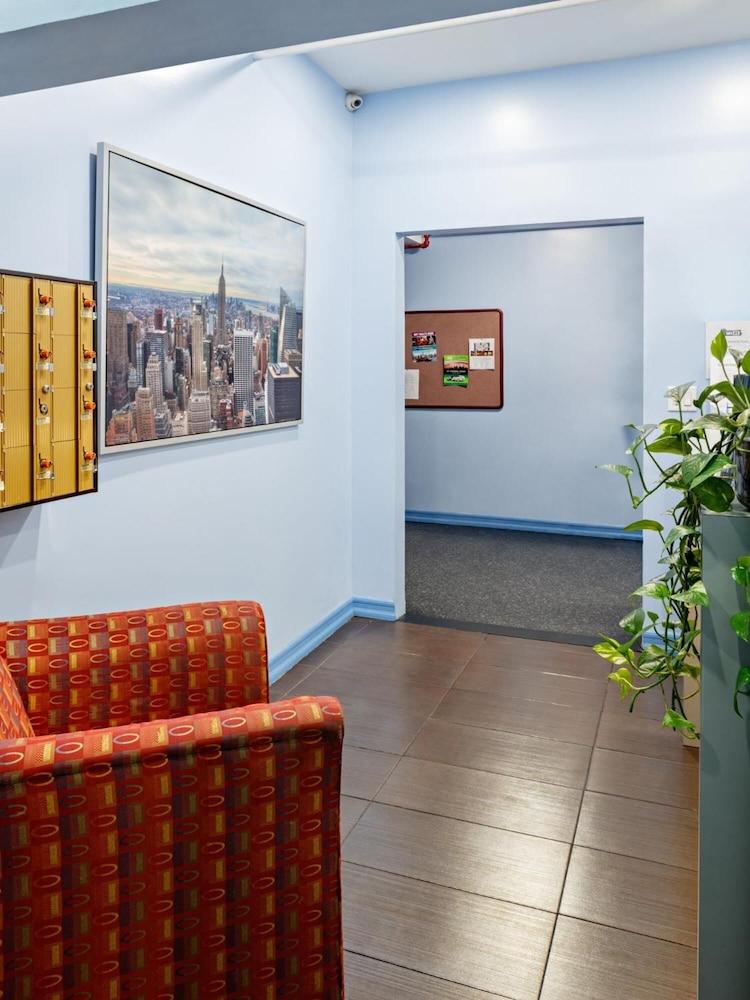 Central Park West Hostel photo 4