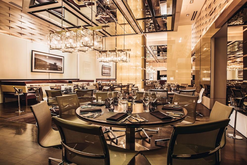 The Venetian Prestige Club Lounge photo 17