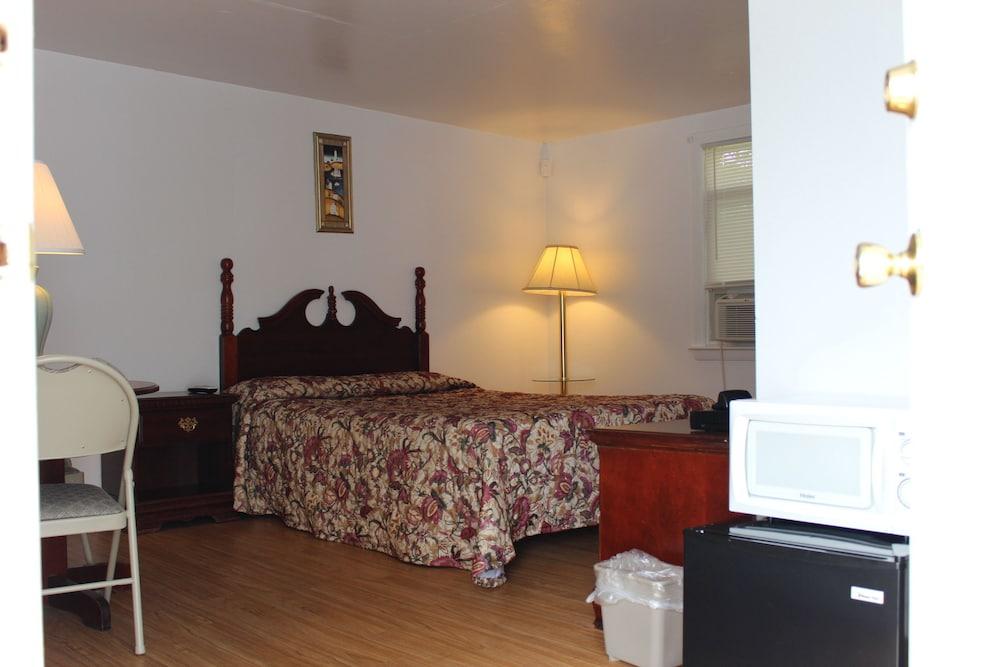 Oceanside Motel photo 37