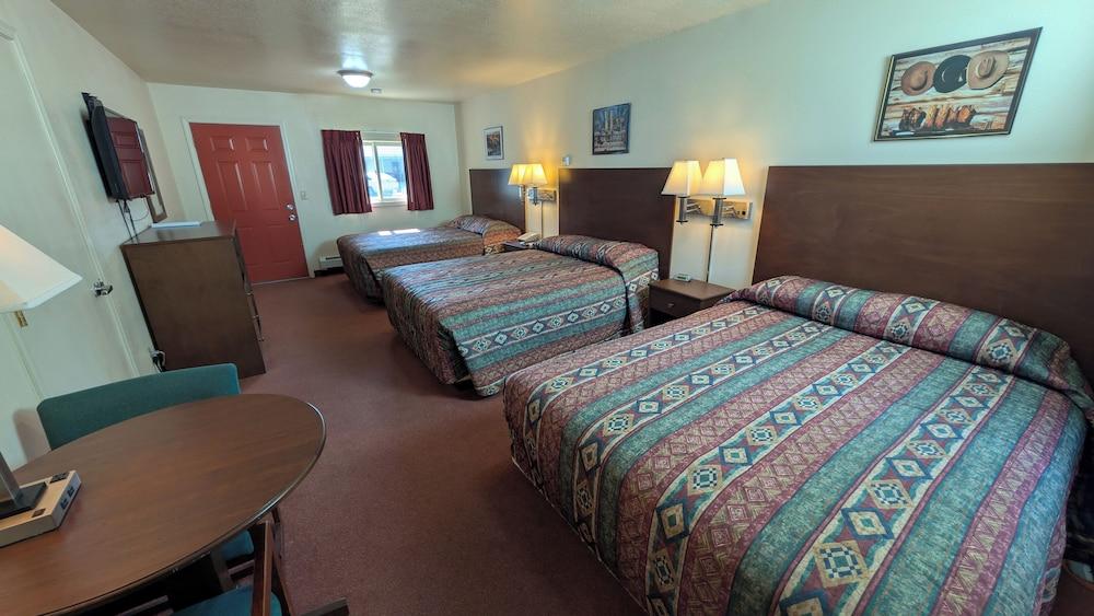 Restwel Motel photo 57