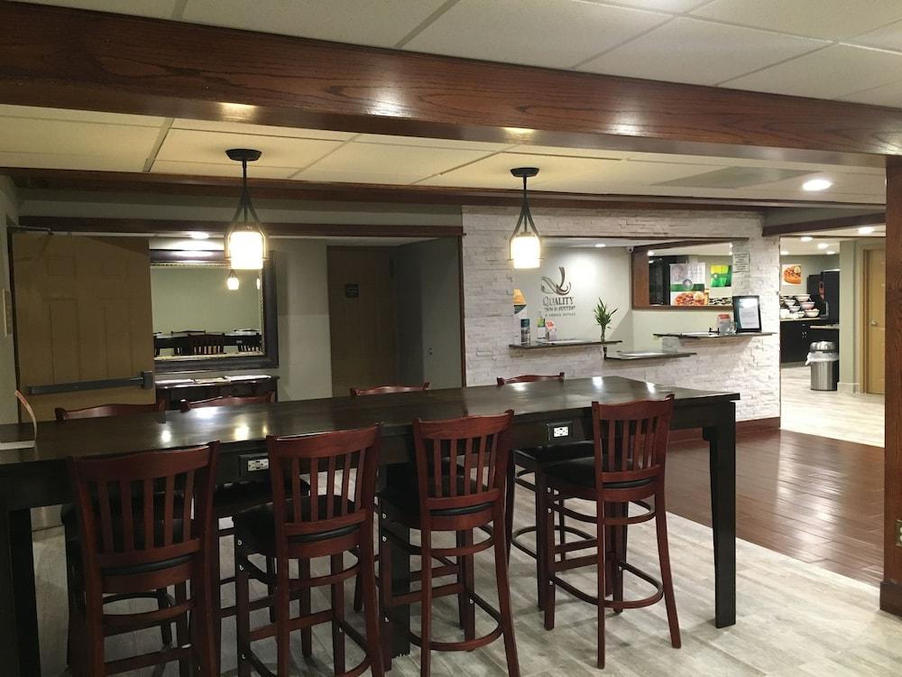 Quality Inn & Suites Winfield photo 5