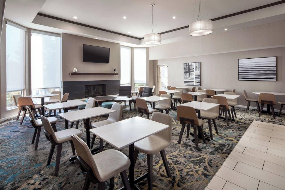 Residence Inn by Marriott Pleasant Hill photo 30