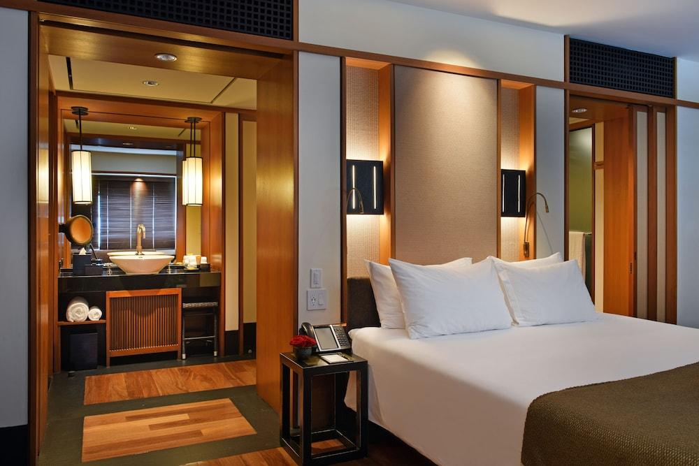 The Setai photo 45