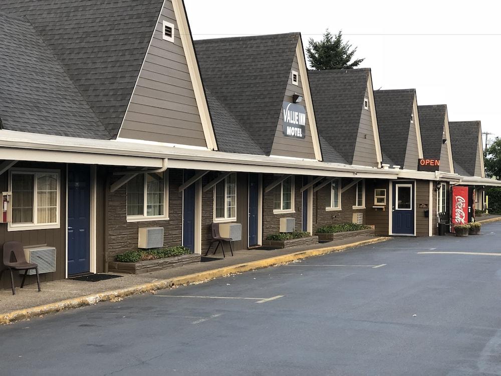 Valueinn Motel photo 36
