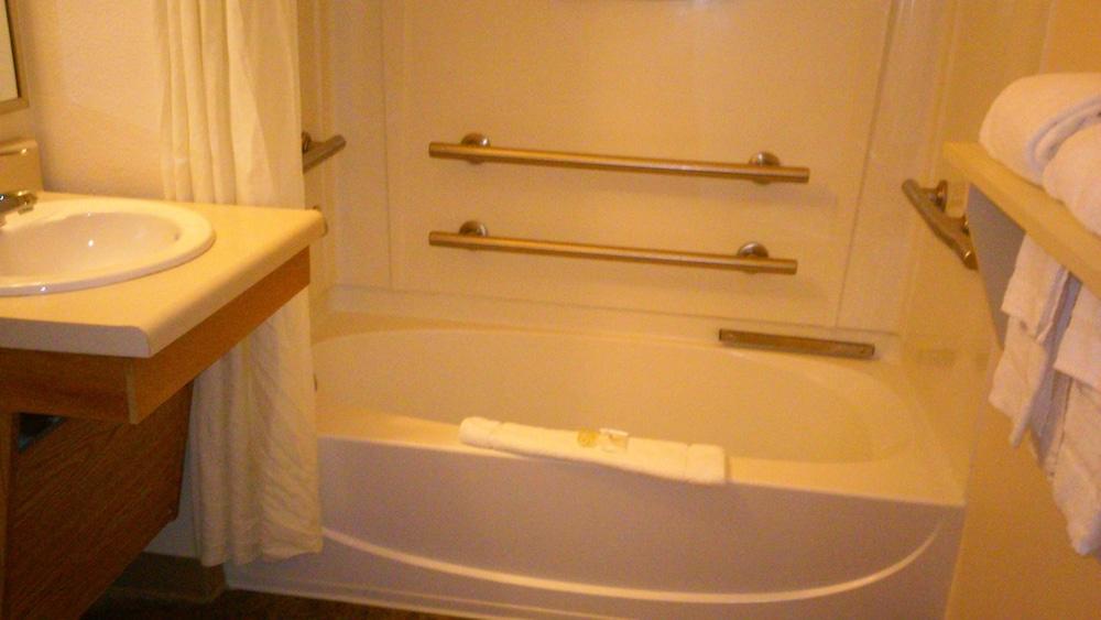Stay Lodge Thomasville NC photo 8