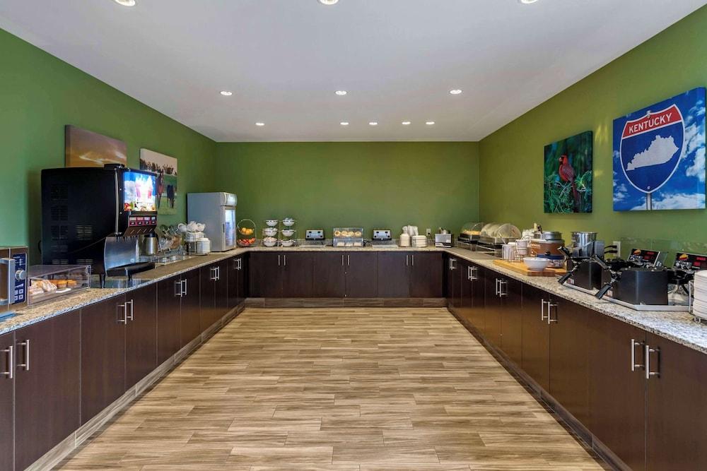 MainStay Suites Bowling Green North photo 22
