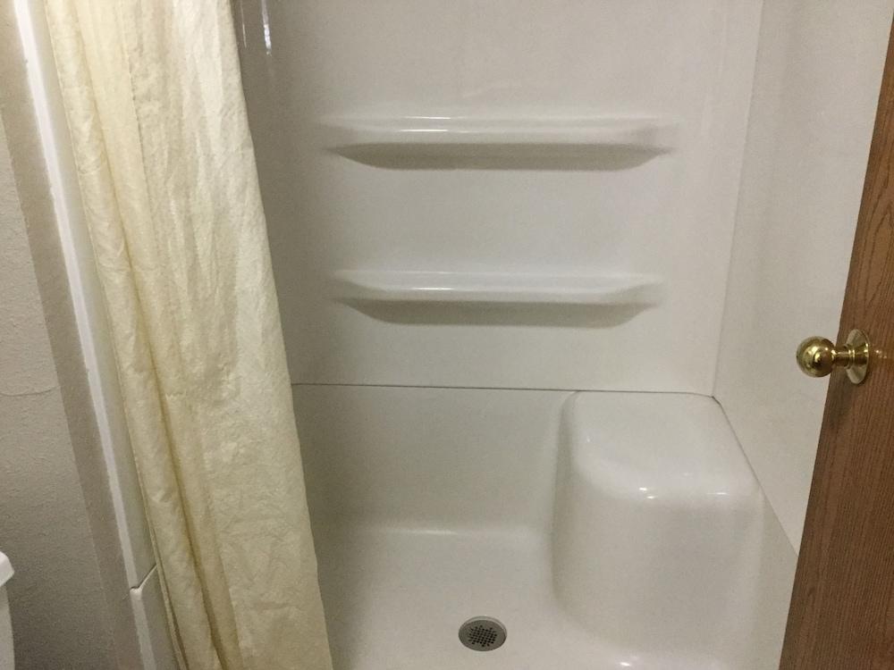 Econo Lodge Lincoln photo 62