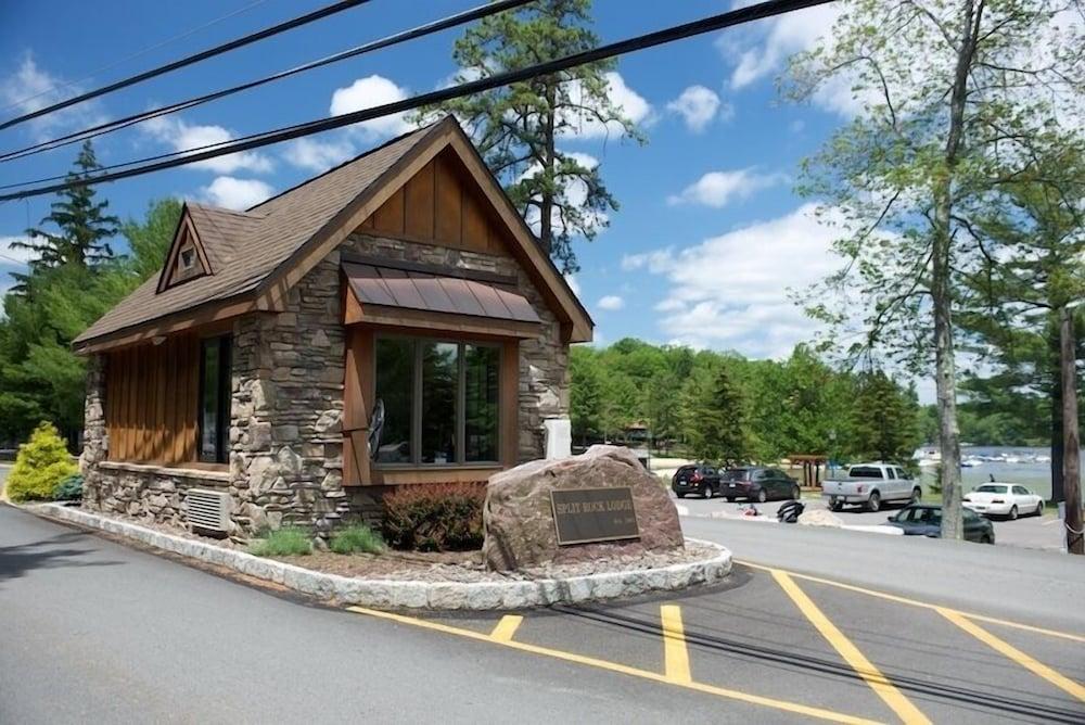 Split Rock Resort photo 29