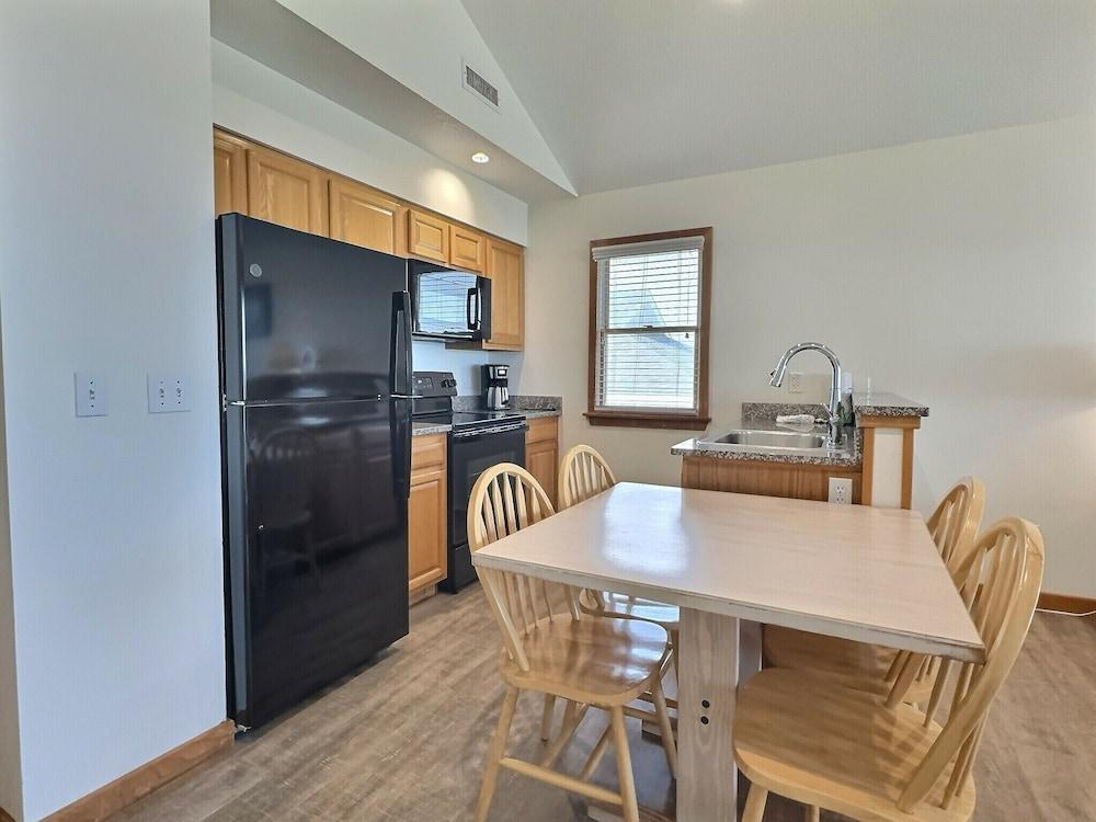 Lighthouse View Oceanfront Lodging photo 74