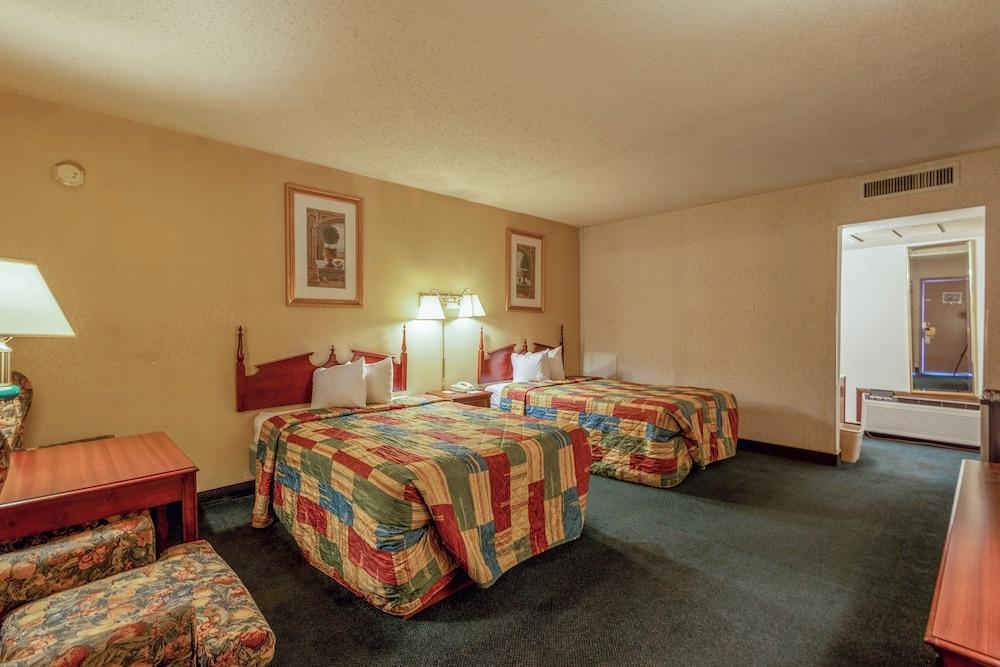 Royal Holiday Motel By Belvilla Gallup I-40 photo 46