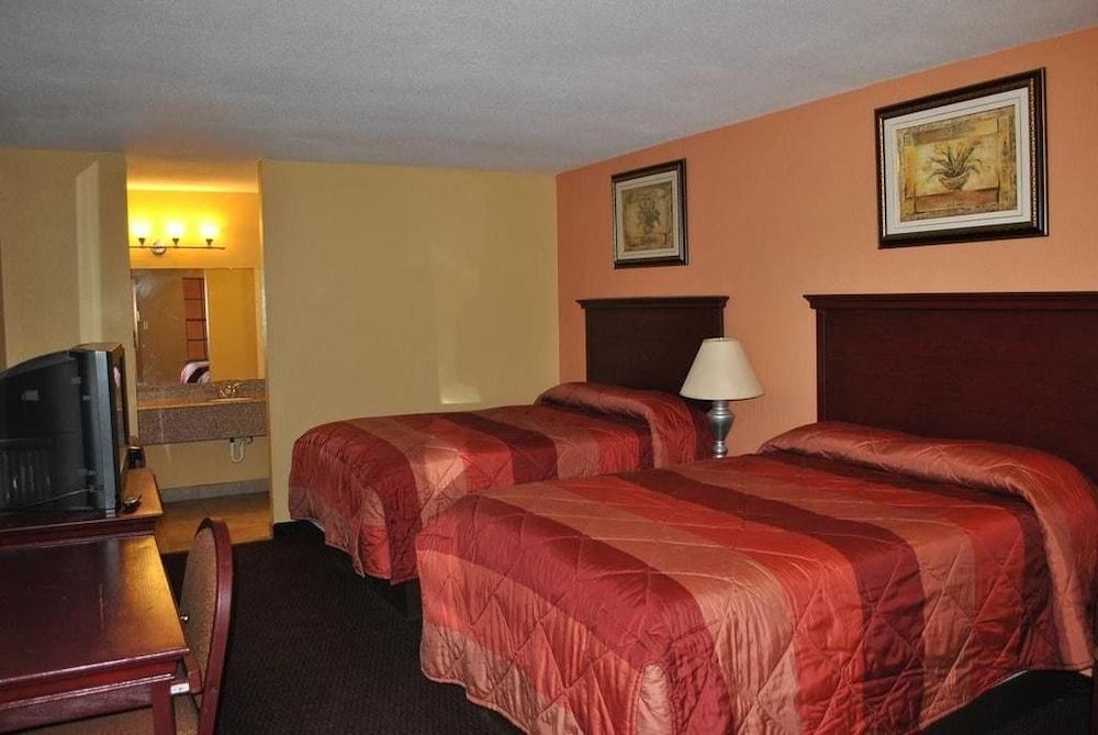 Executive Inn photo 22