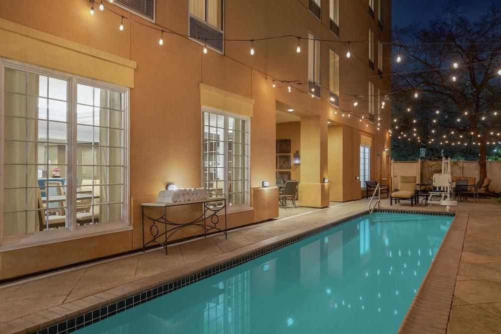 Hampton Inn New Orleans-St. Charles Ave./Garden District photo 14