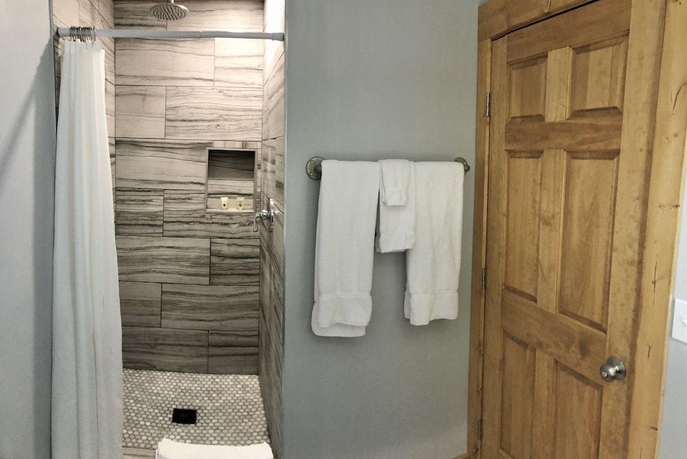 Tahoe Vistana Inn photo 29
