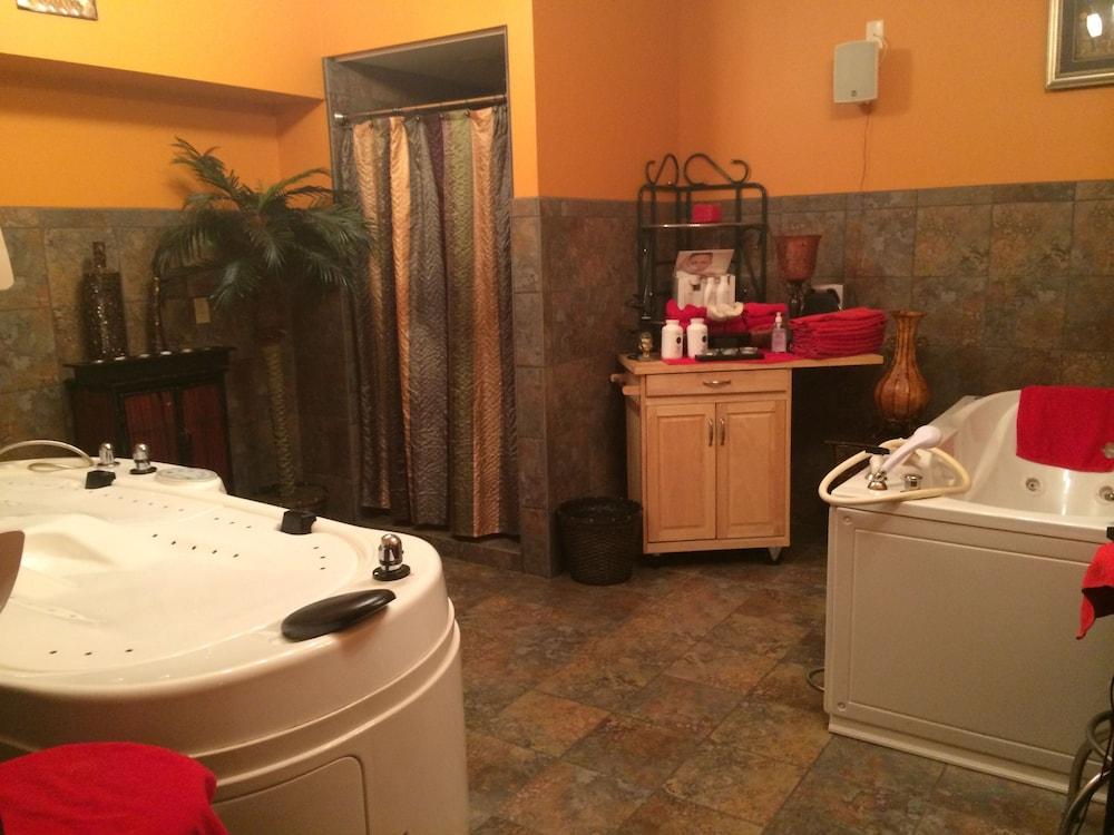 Spring Hill Motel photo 27