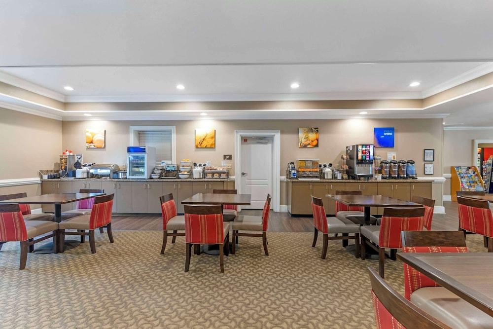 Comfort Inn & Suites Tifton photo 31