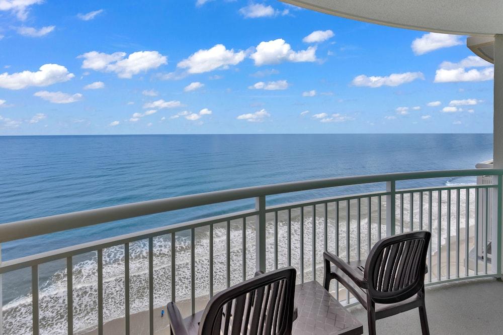 Sandy Beach Oceanfront Resort photo 30