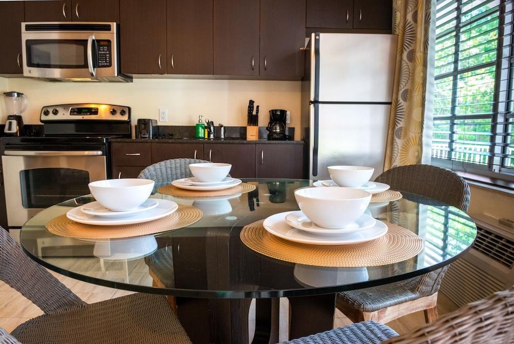 Tradewinds Apartment Hotel photo 60