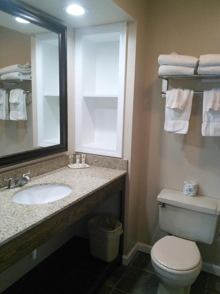 Park Lane Motel photo 10