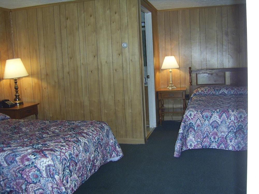 Cedar Grove Motel photo 8