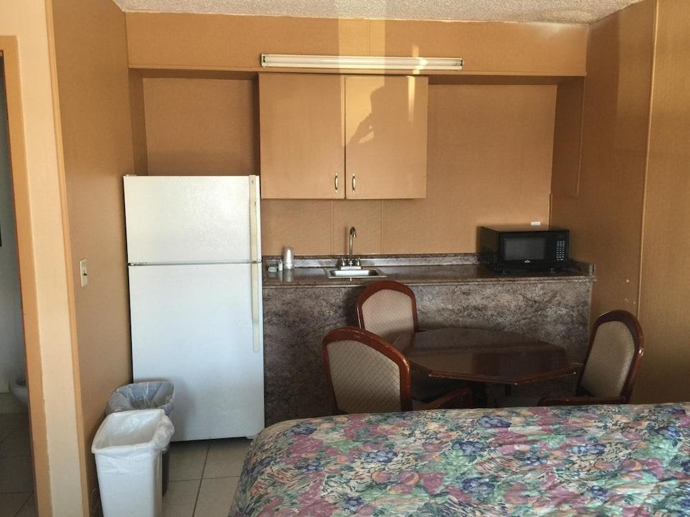 Cloud 9 Inn photo 35