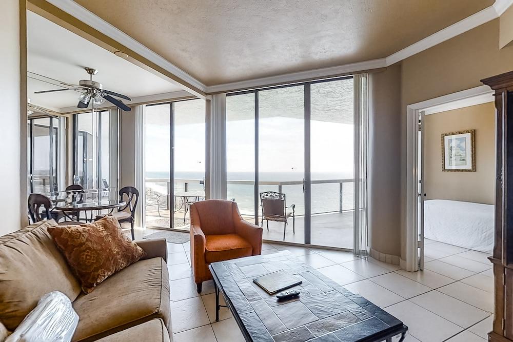 Surfside Resort photo 54