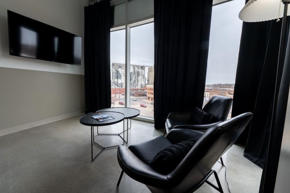 Arch and Cable Hotel photo 15