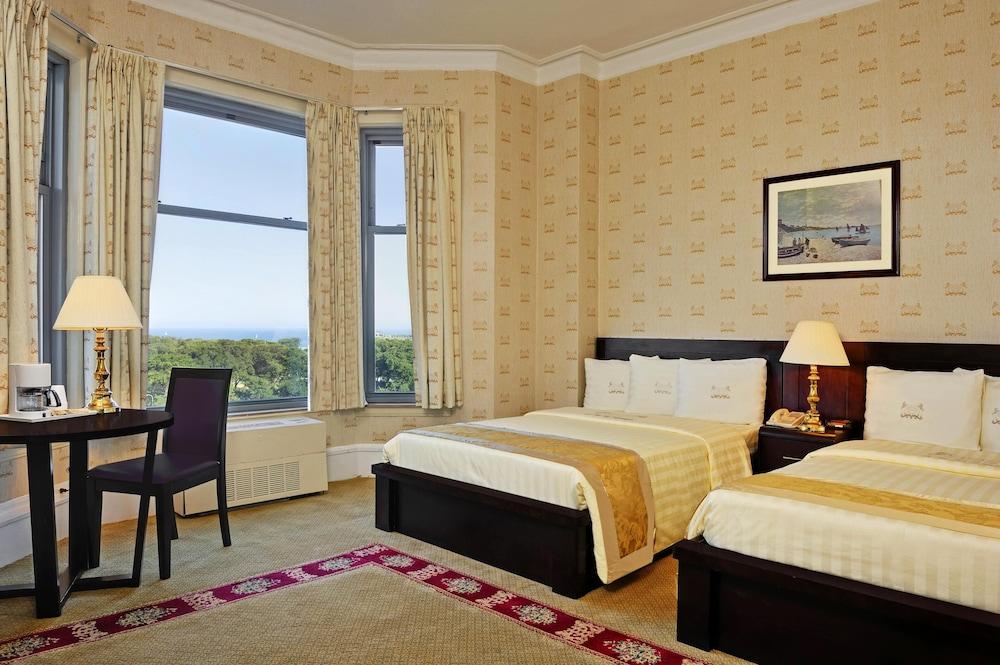 Congress Plaza Hotel photo 11