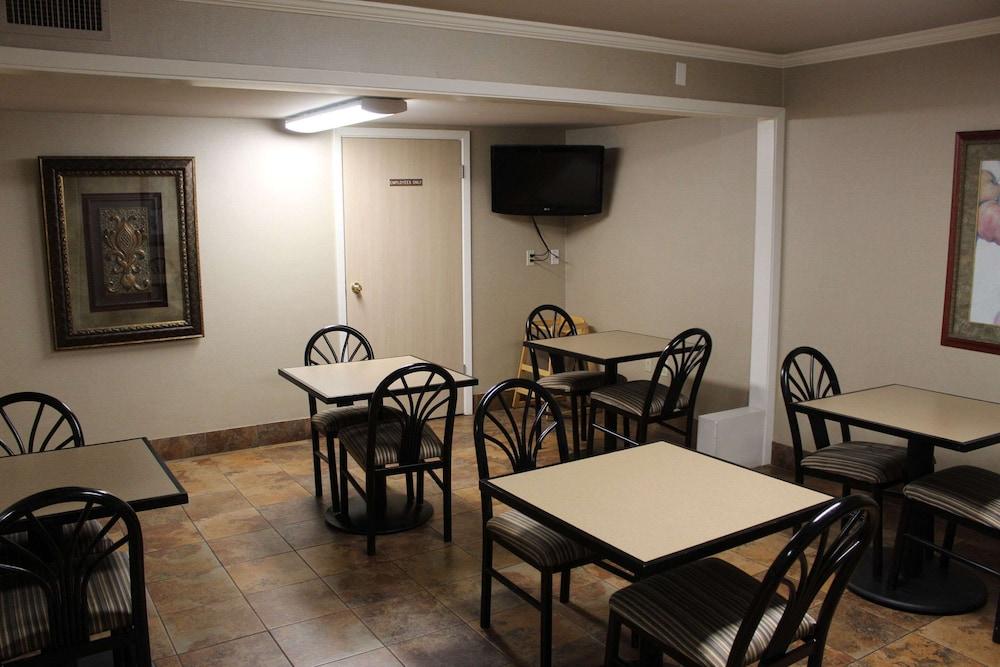 Quality Inn Conway - Greenbrier photo 45