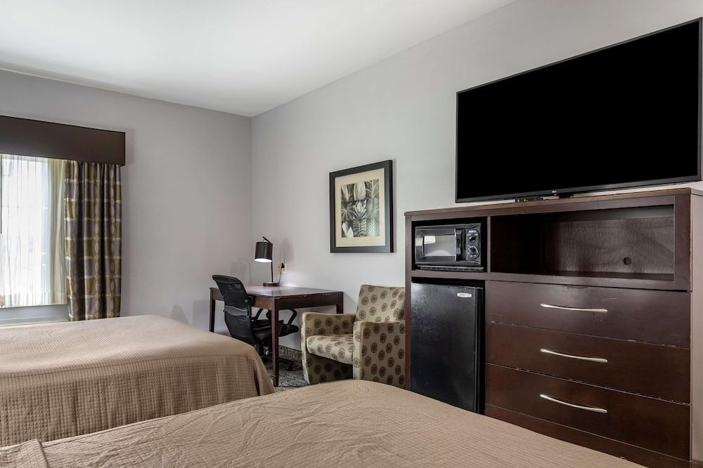 Best Western Oakdale Inn photo 14