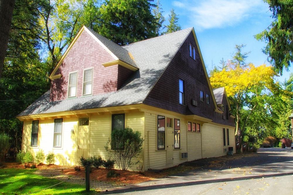 The Brewster Inn photo 50