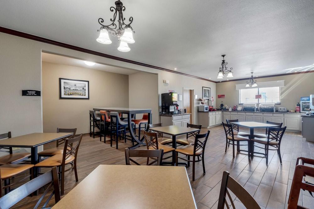 Best Western Plus Sweetwater Inn & Suites photo 27