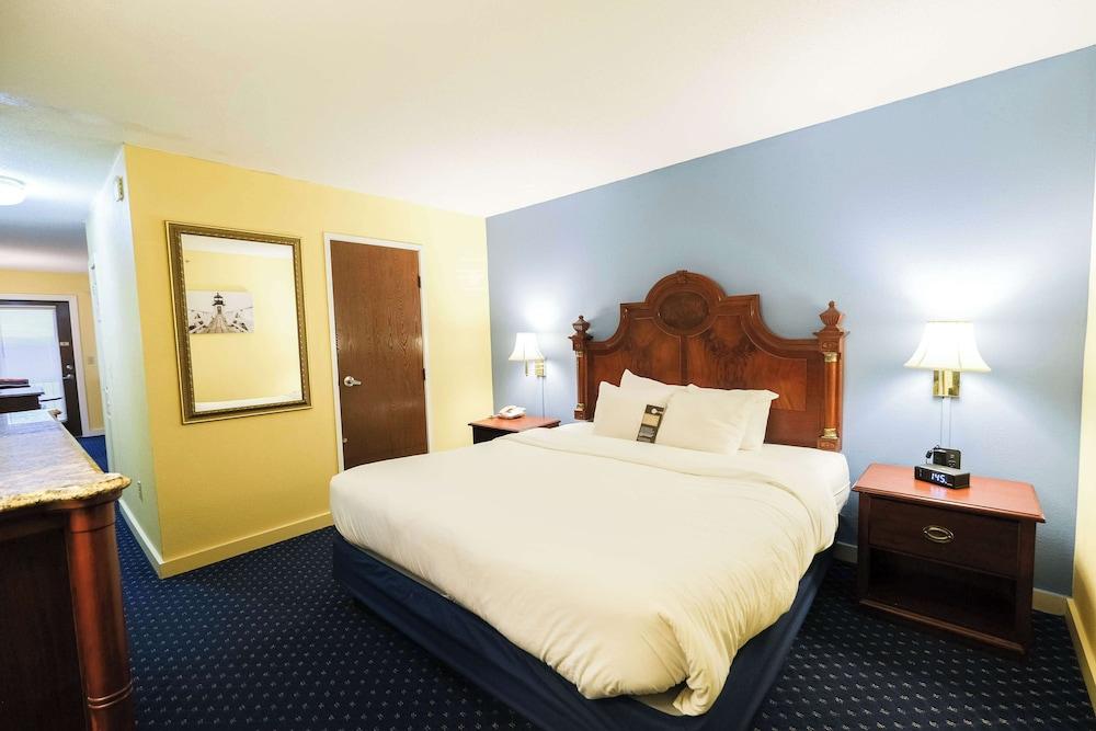 Fireside Inn & Suites - Belfast photo 37