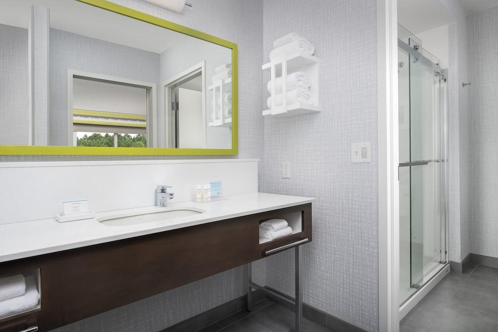 Hampton Inn & Suites Lexington Columbia photo 24