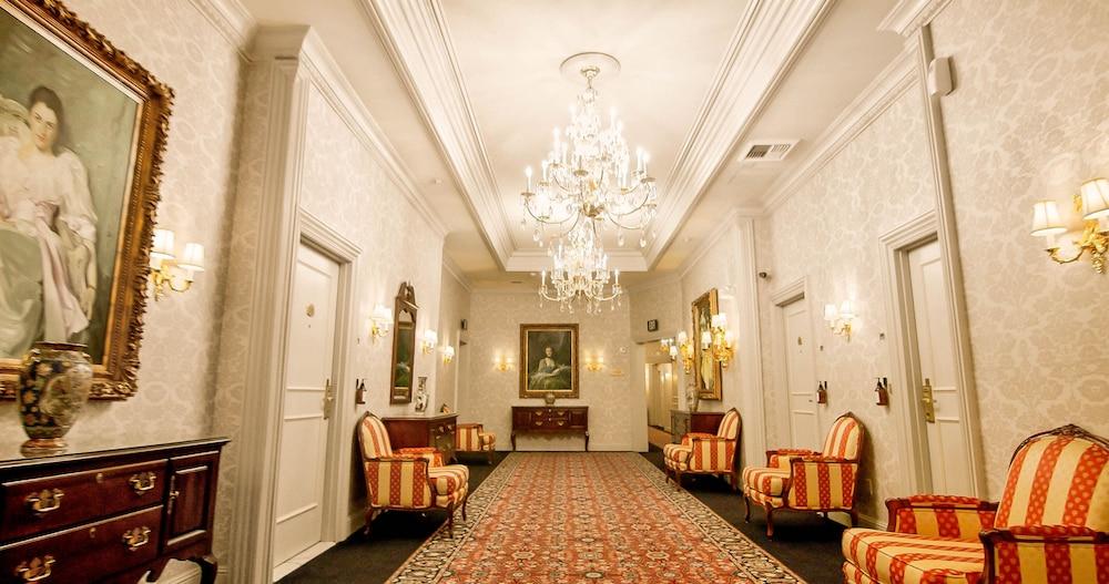 Bristol Hotel, Boutique Collection photo 42