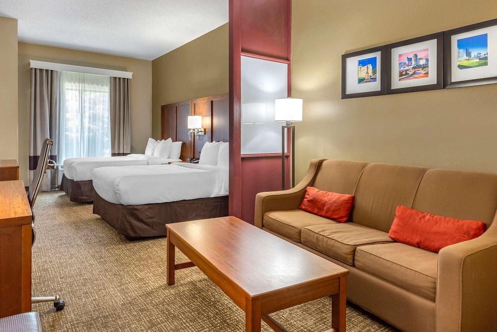 Comfort Suites Clayton - Garner photo 8