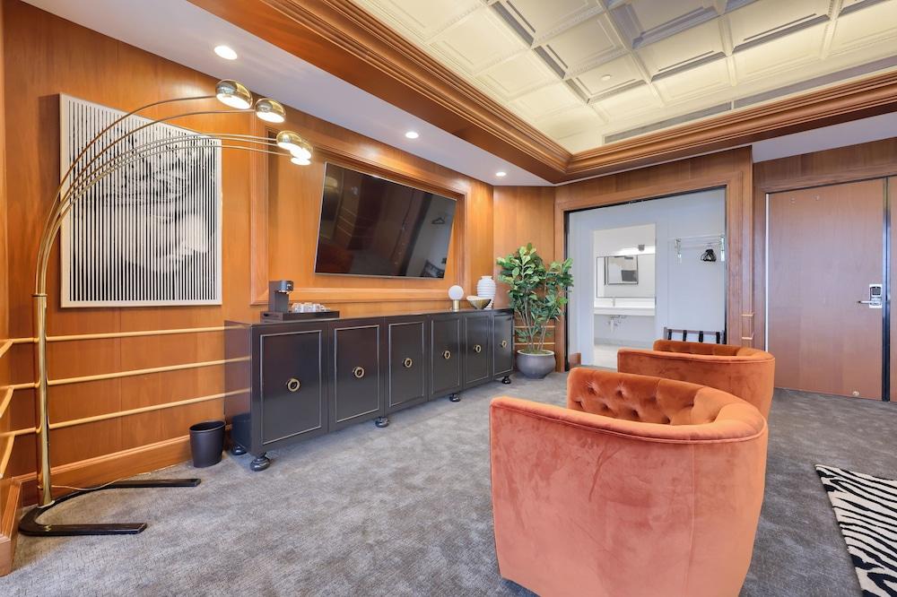 The Executive Suites and Venue photo 21