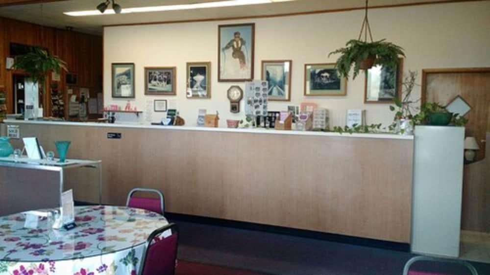 Marlinton Motor Inn photo 3